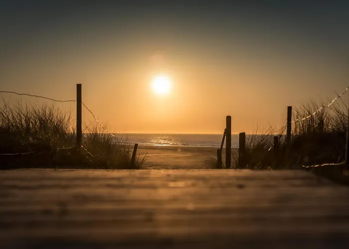 Deichblick Suederloog 40 Whg 2 Шпикерог